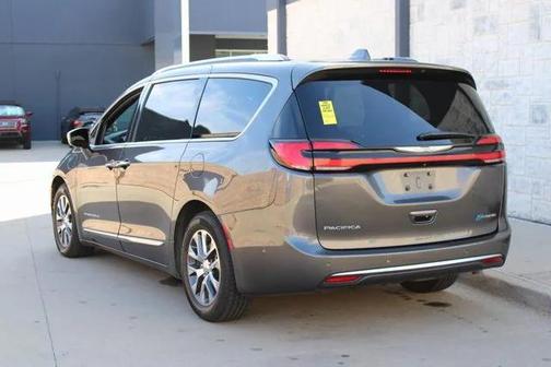 2021 Chrysler Pacifica L