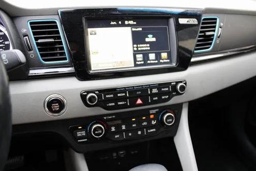 2017 Kia Niro Touring