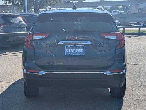 2024 GMC Terrain SLT