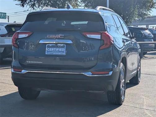 2024 GMC Terrain SLT