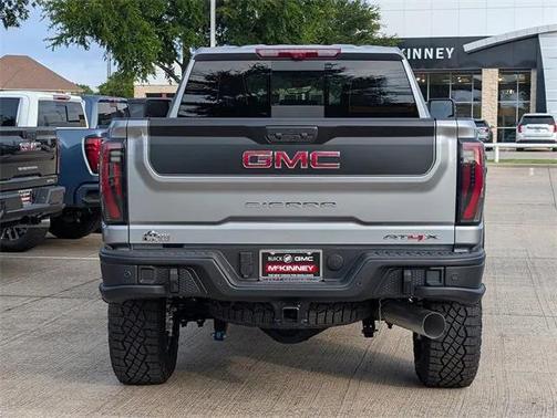 2025 GMC Sierra 2500 AT4
