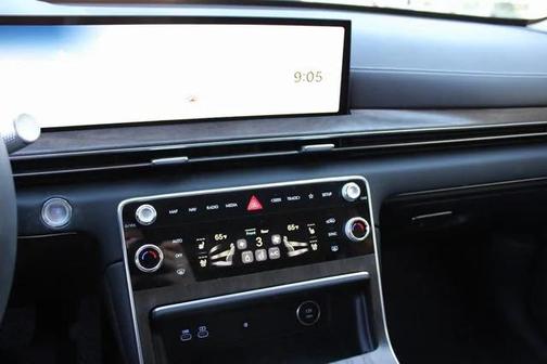 2025 Genesis GV80 3.5T