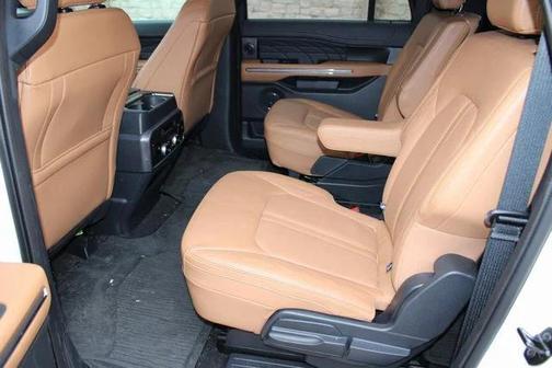 2024 Ford Expedition Max Platinum