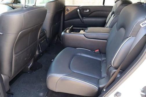 2023 INFINITI QX80 Premium Select
