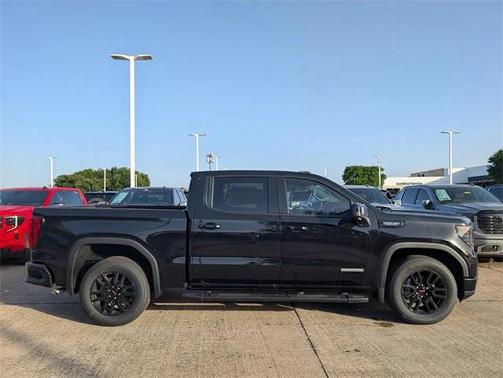 2025 GMC Sierra 1500 Elevation