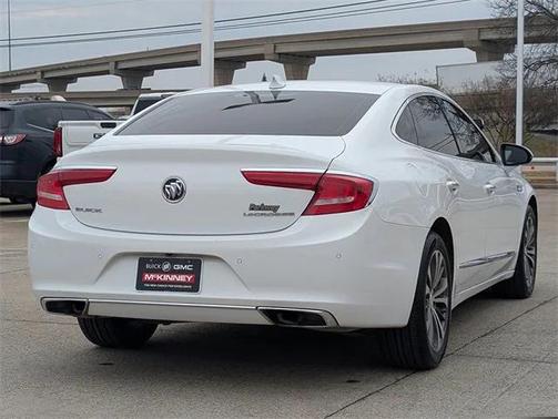 2017 Buick LaCrosse Essence