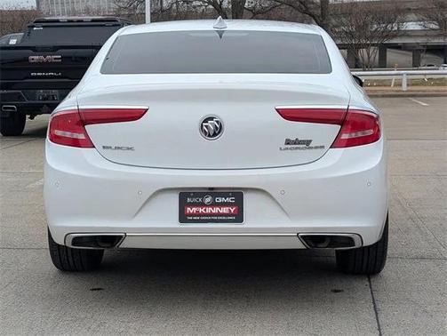 2017 Buick LaCrosse Essence