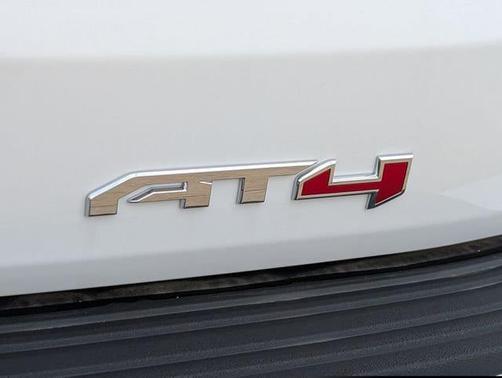 Summit White 2026 GMC Yukon 4WD AT4