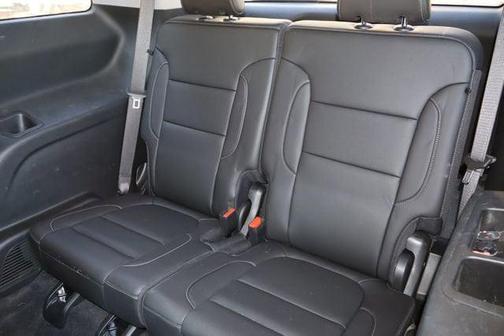 Sterling Metallic 2023 GMC Acadia FWD SLT