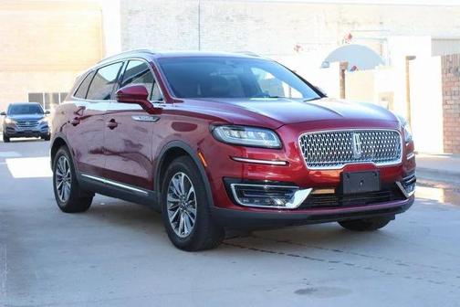 2019 Lincoln Nautilus Select