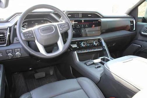 2024 GMC Sierra 2500 Denali