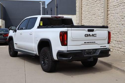 Summit White 2023 GMC Sierra 1500 AT4X