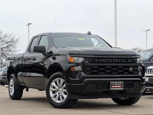 2025 Chevrolet Silverado 1500 Custom