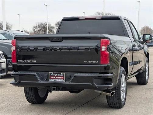 2025 Chevrolet Silverado 1500 Custom