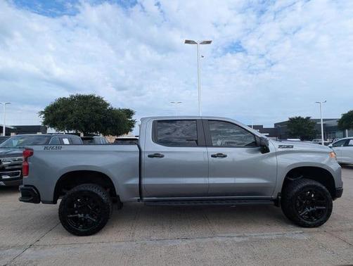 Sterling Gray Metallic 2025 Chevrolet Silverado 1500 LT Trail Boss