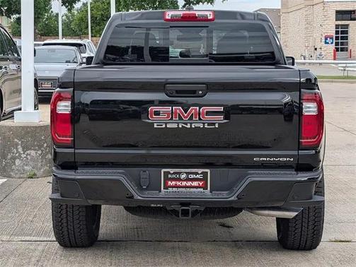 2025 GMC Canyon Denali