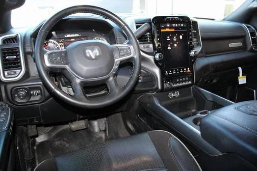 2023 RAM 2500 Laramie Crew Cab 4x4 6'4' Box