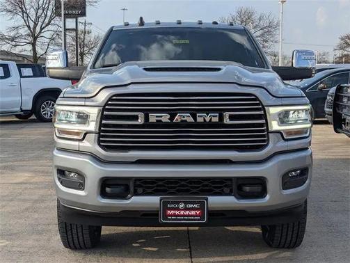 2023 RAM 2500 Laramie Crew Cab 4x4 6'4' Box