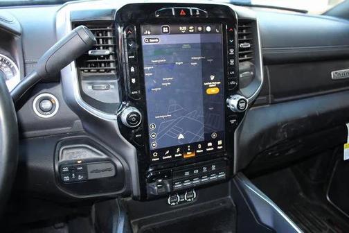 2023 RAM 2500 Laramie Crew Cab 4x4 6'4' Box