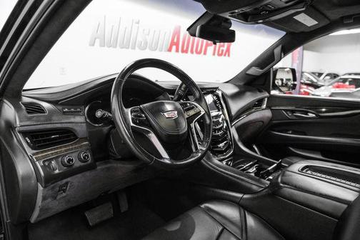 2018 Cadillac Escalade Platinum