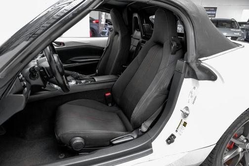 2016 Mazda MX-5 Miata Club