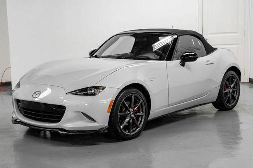 2016 Mazda MX-5 Miata Club