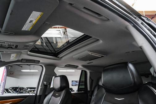 2018 Cadillac Escalade Premium Luxury