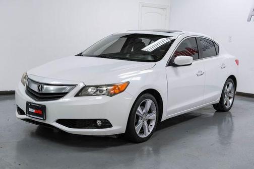 2013 Acura ILX 2.0L w/Premium Package