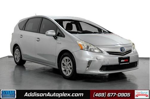 2013 Toyota Prius v Five