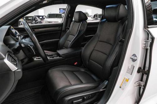 2022 Honda Accord Hybrid Base