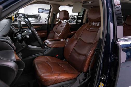 2019 Cadillac Escalade ESV Premium Luxury