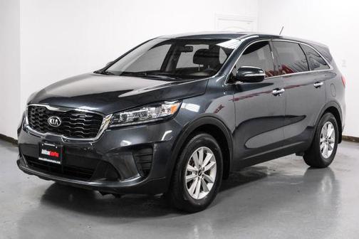 2020 Kia Sorento LX