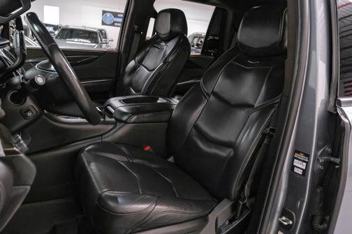 2020 Cadillac Escalade Platinum