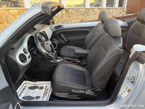 2015 Volkswagen Beetle 2.0L TDI