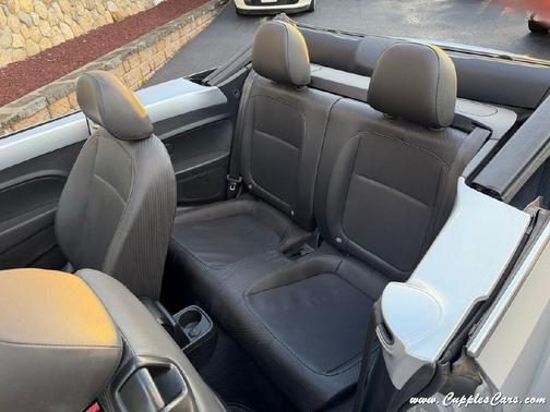 2015 Volkswagen Beetle 2.0L TDI