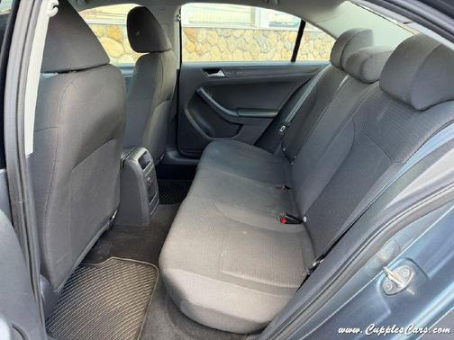 2015 Volkswagen Jetta 2.0L S