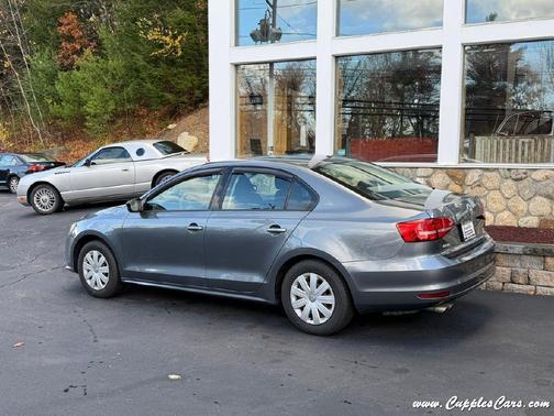 2015 Volkswagen Jetta 2.0L S