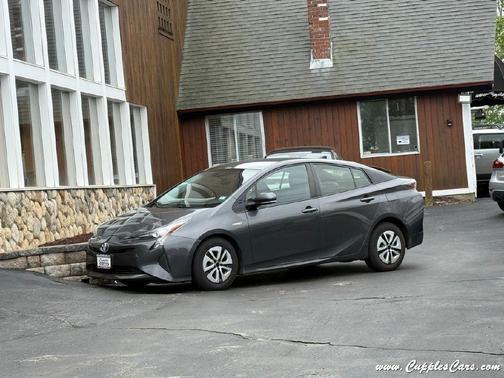 2016 Toyota Prius Four
