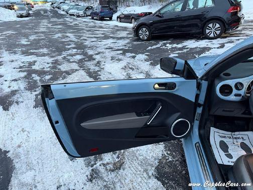 2013 Volkswagen Beetle 2.0L TDI