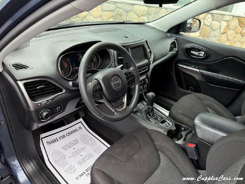 2020 Jeep Cherokee Latitude