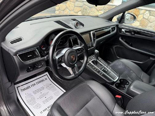 2016 Porsche Macan S