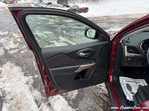 2018 Jeep Cherokee Latitude