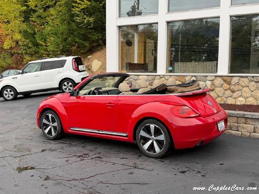 2013 Volkswagen Beetle 