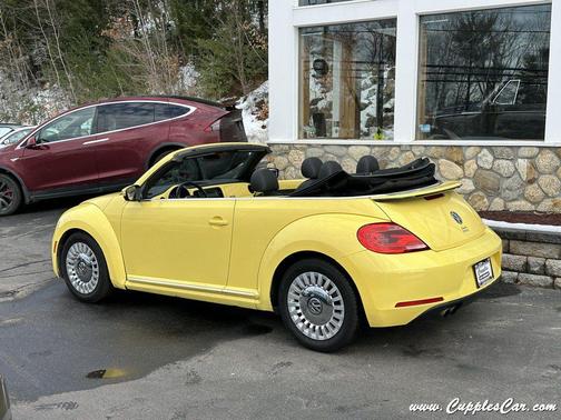 2016 Volkswagen Beetle 1.8T S