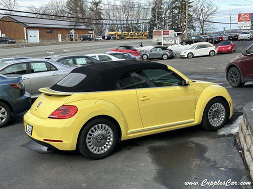 2016 Volkswagen Beetle 1.8T S
