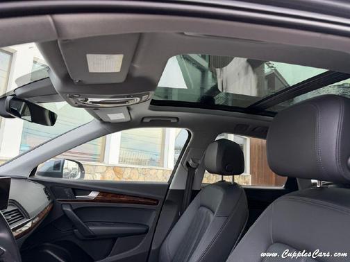 2018 Audi Q5 2.0T Premium Plus