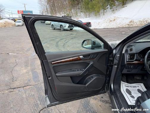 2018 Audi Q5 2.0T Premium Plus