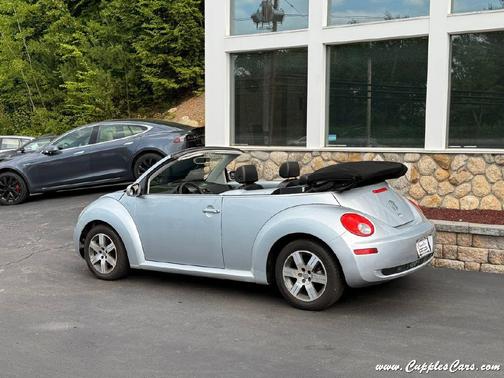 2006 Volkswagen New Beetle 2.5