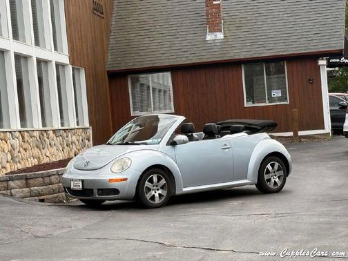 2006 Volkswagen New Beetle 2.5