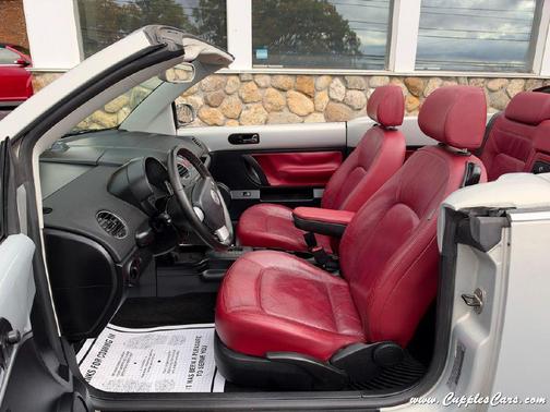 Silver 2009 Volkswagen New Beetle 2.5 Blush Edition